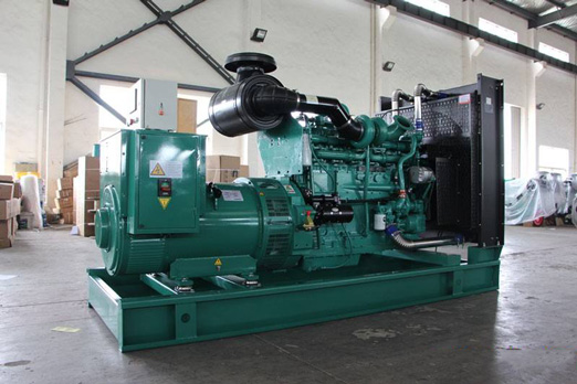 盐津320kw康明斯柴油发电车出租组图片 盐津320kw康明斯柴油发电车出租组图片